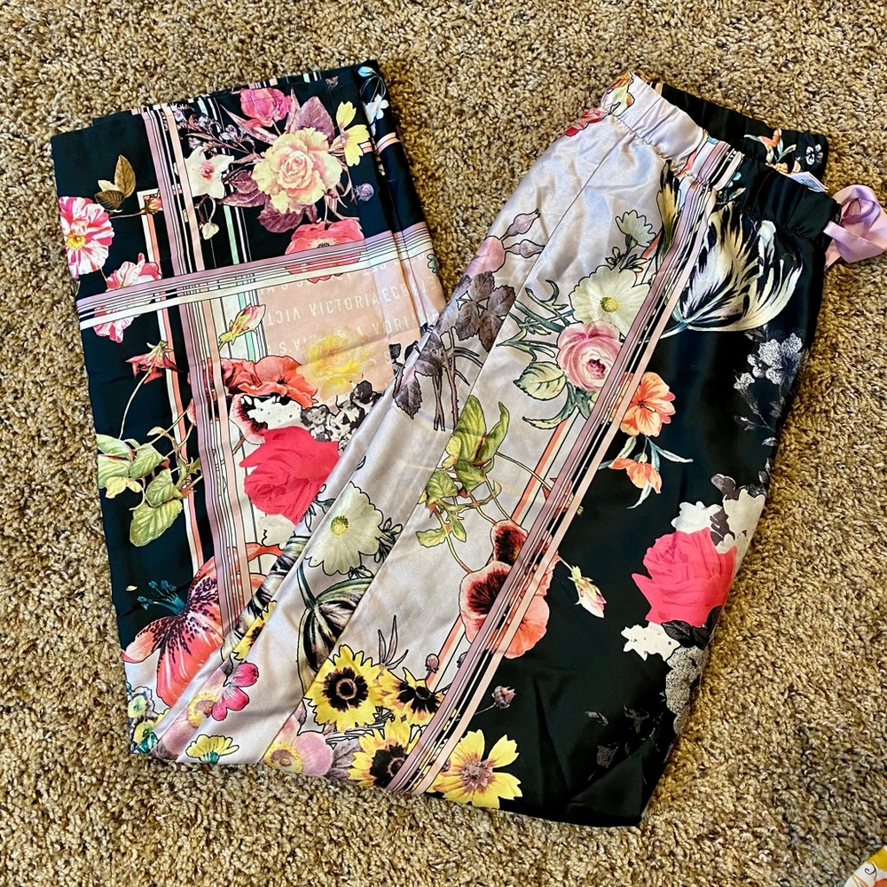 X-small satin VS pj pants